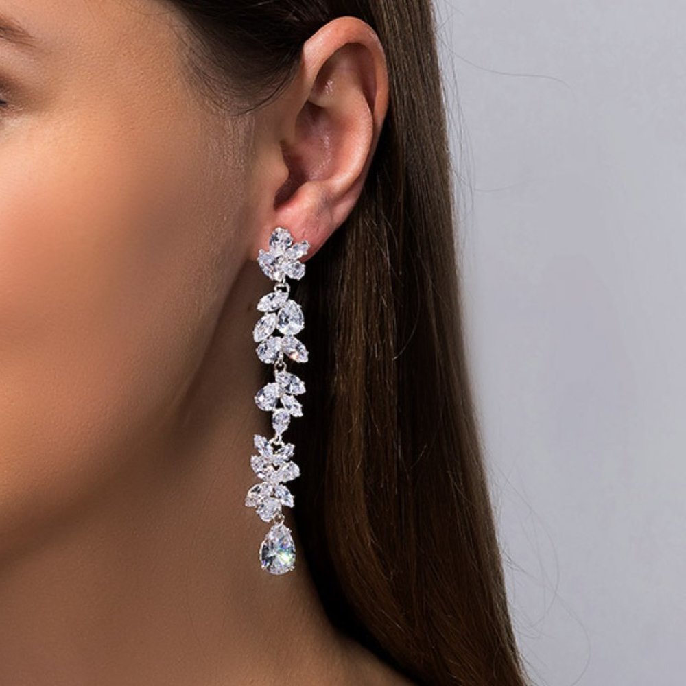 NEW~ Anthropologie SHASHI "Fallen Leaf" Crystal Earrings